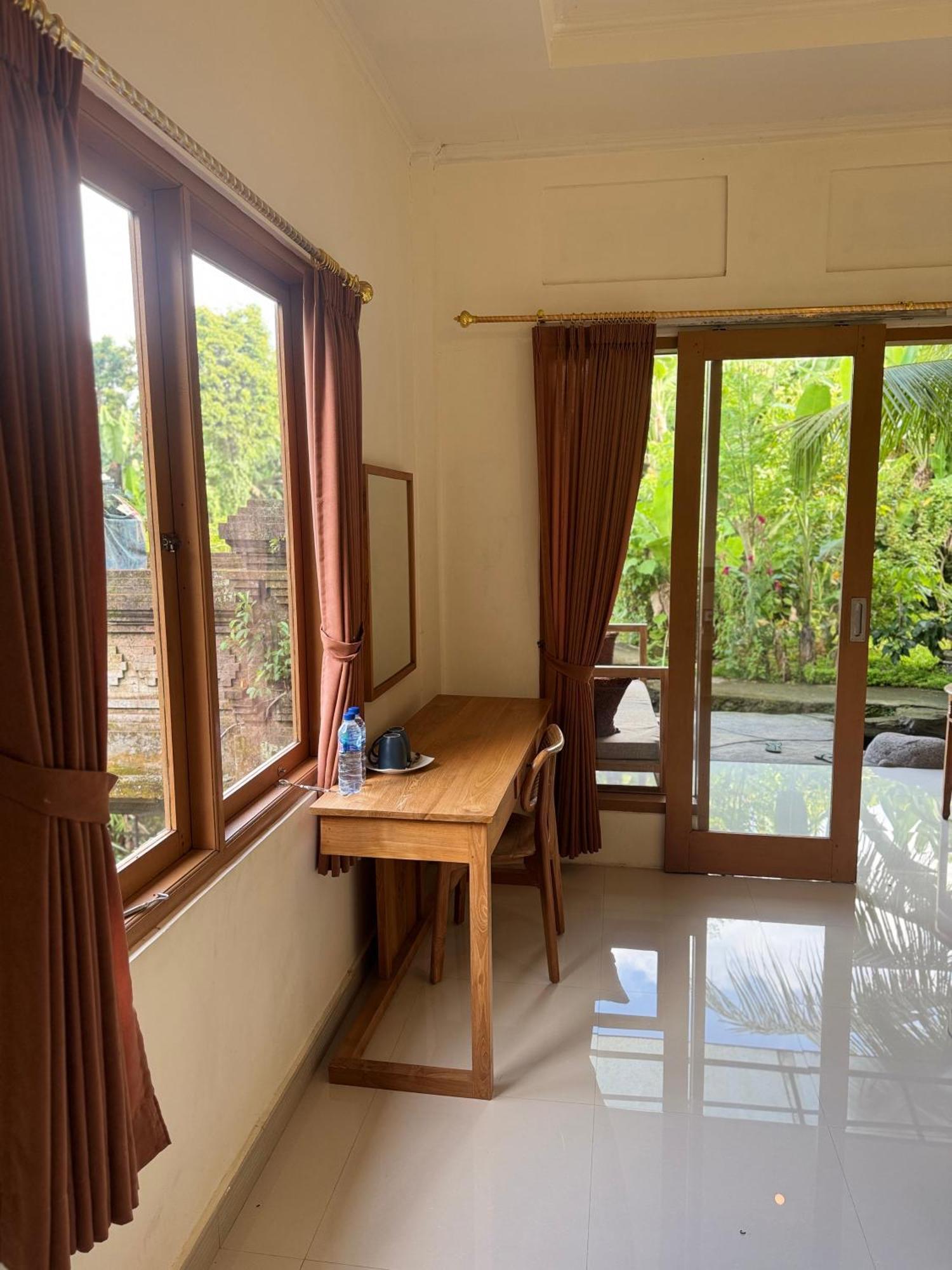 Pineapple House Hotel Ubud  Bagian luar foto