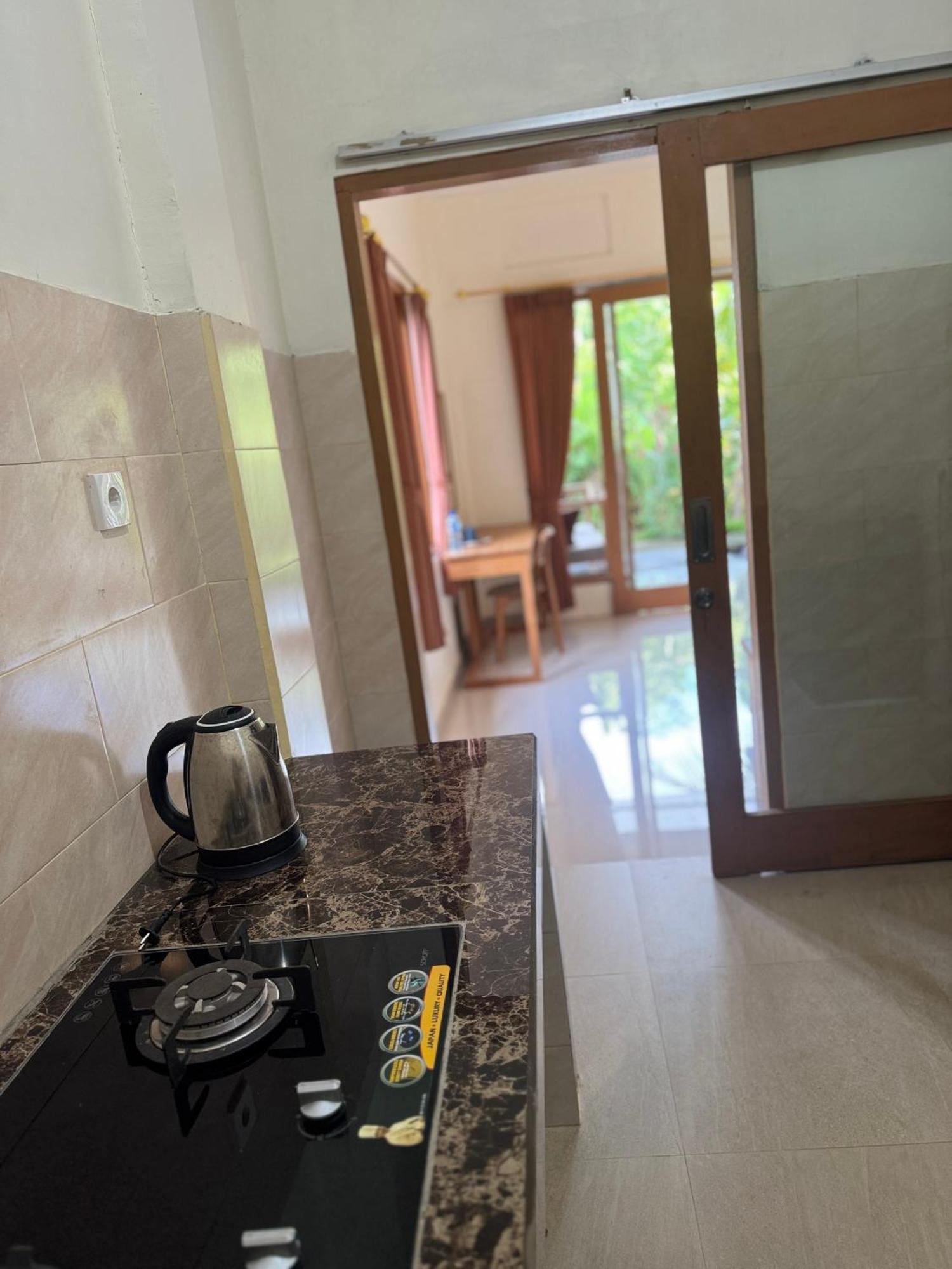 Pineapple House Hotel Ubud  Bagian luar foto